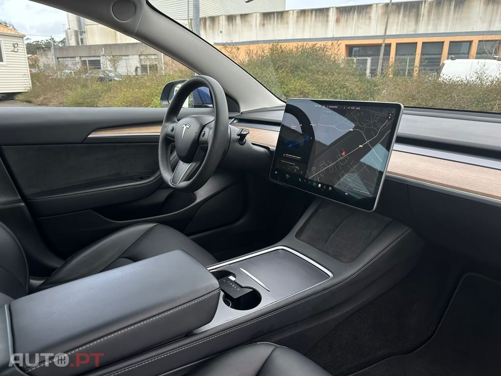 Tesla Model 3 Standard RWD Plus