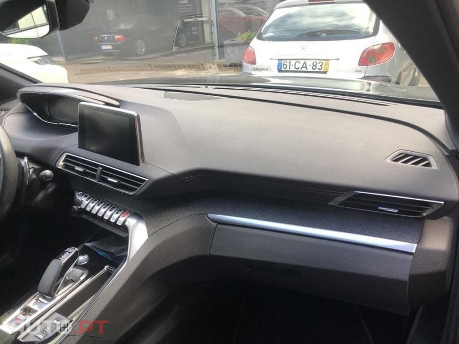 Peugeot 3008 1.6 Hybrid GT e-EAT8