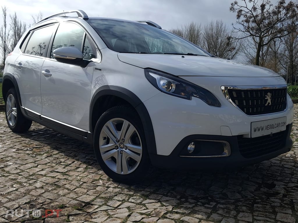 Peugeot 2008 1.5 BlueHDi Signature