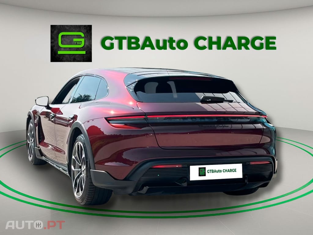 Porsche Taycan Turbo  BOSE I.V.A DEDUTIVEL