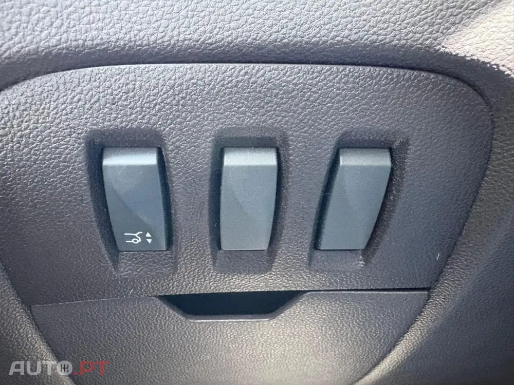 Renault Espace 1.6 dCi Initiale Paris EDC