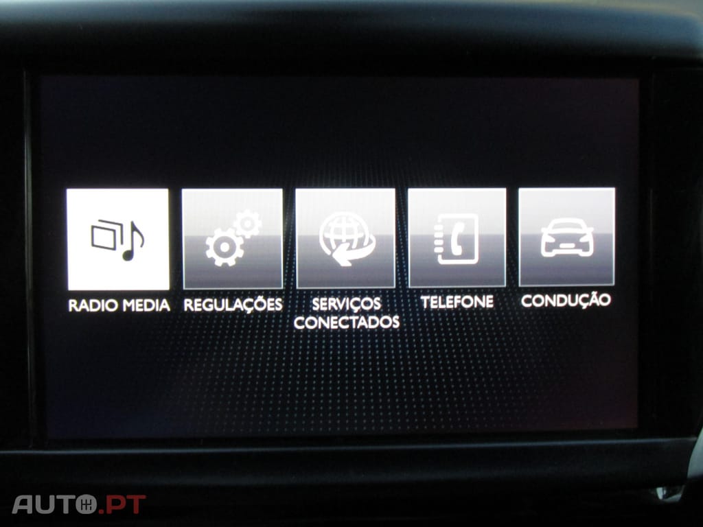 Peugeot 208 1.6 BlueHDi Style