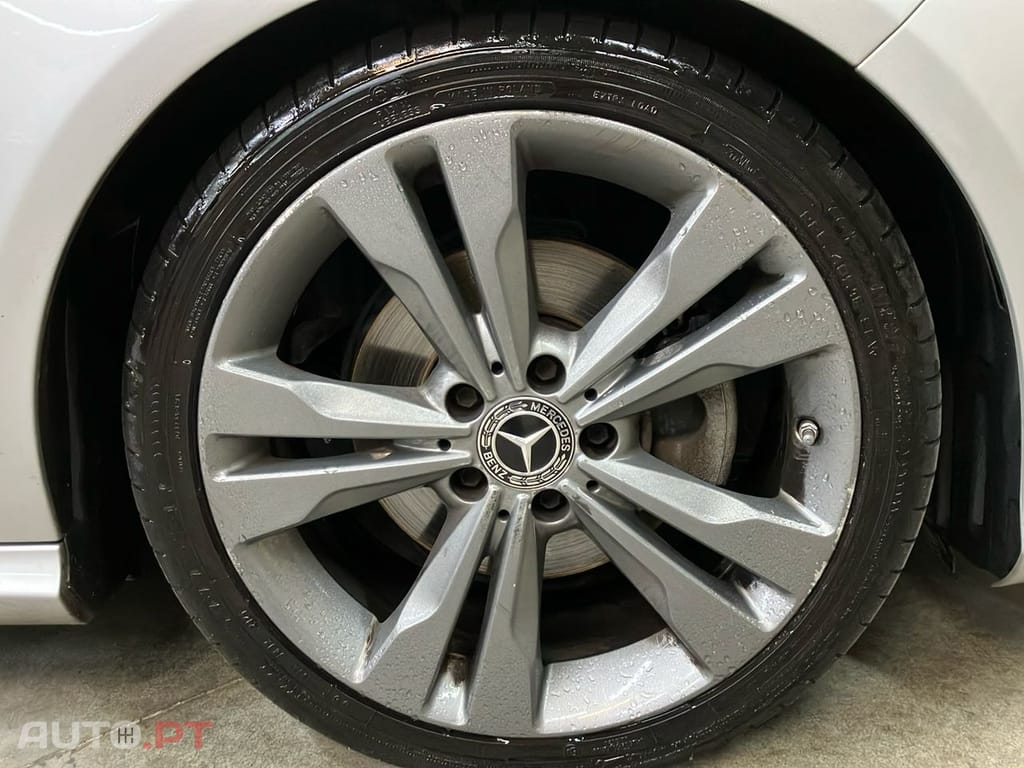Mercedes-Benz CLA 180 d Shooting Brake Urban