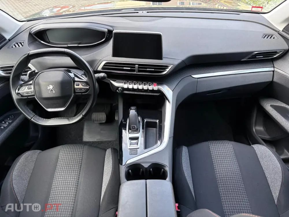 Peugeot 3008 1.2 PureTech Allure EAT8