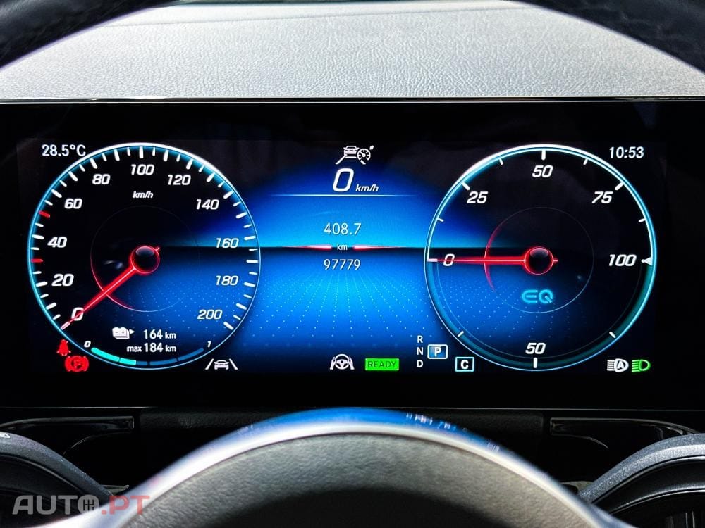 Mercedes-Benz EQA 250+ Electric Art