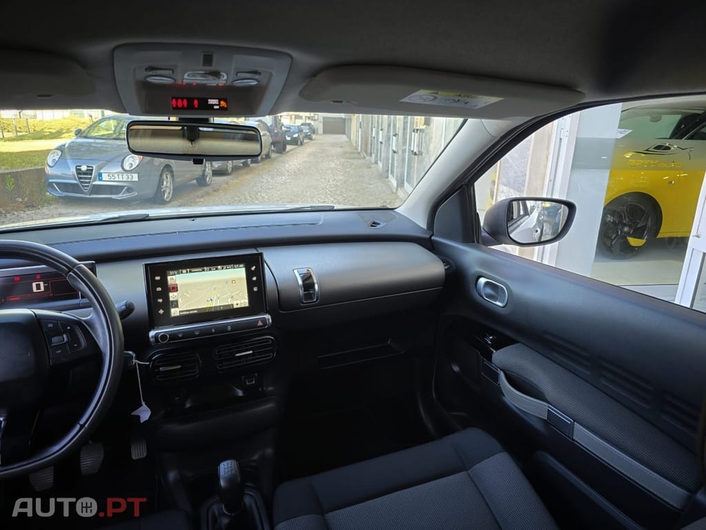 Citroen C4 Cactus 1.2 PureTech Shine