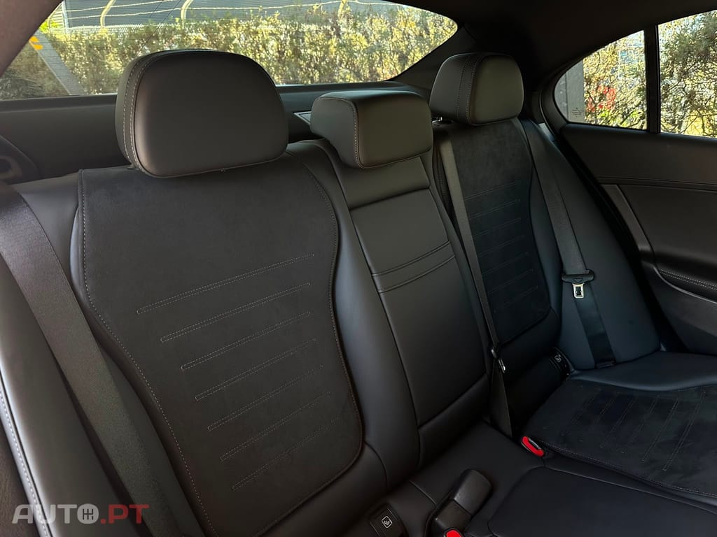 Mercedes-Benz C 220 d 9G-TRONIC AMG Line Advanced
