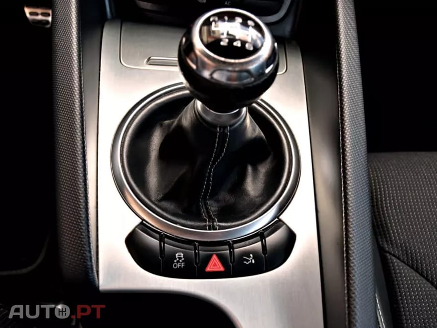 Audi TT 2.0 TDi quattro S-line