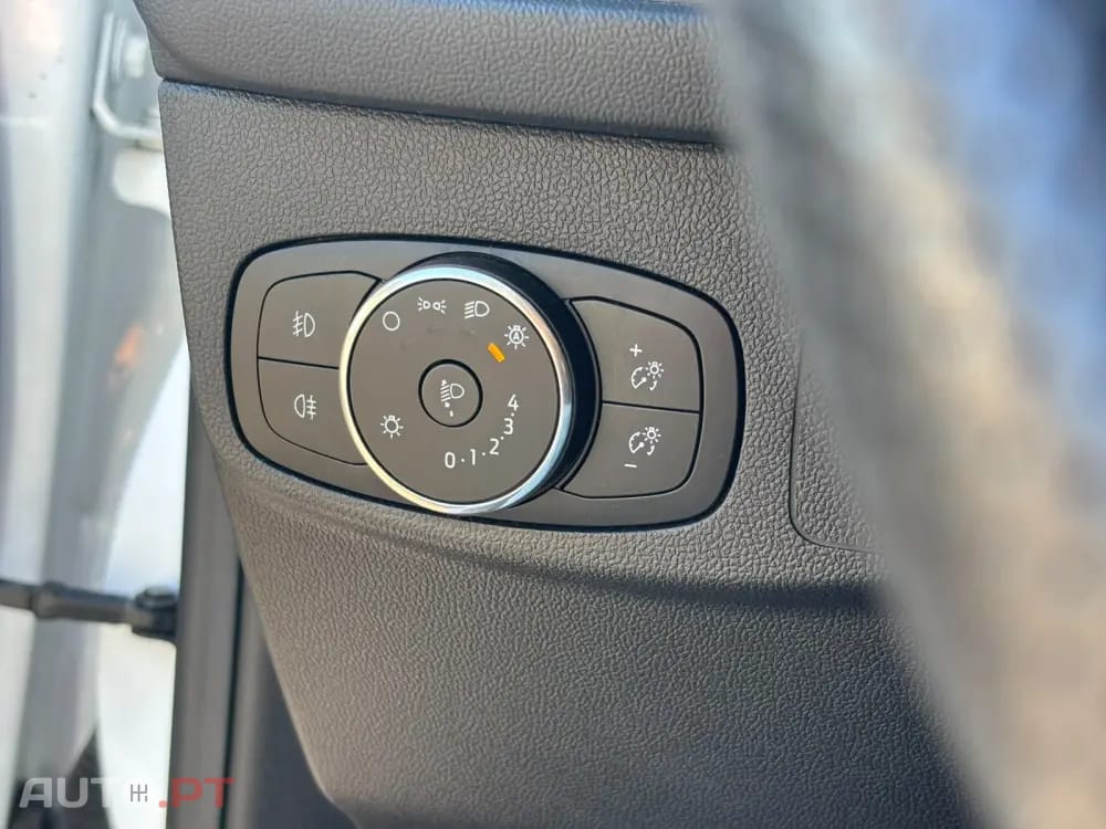 Ford Focus SW 1.0 EcoBoost MHEV ST-Line
