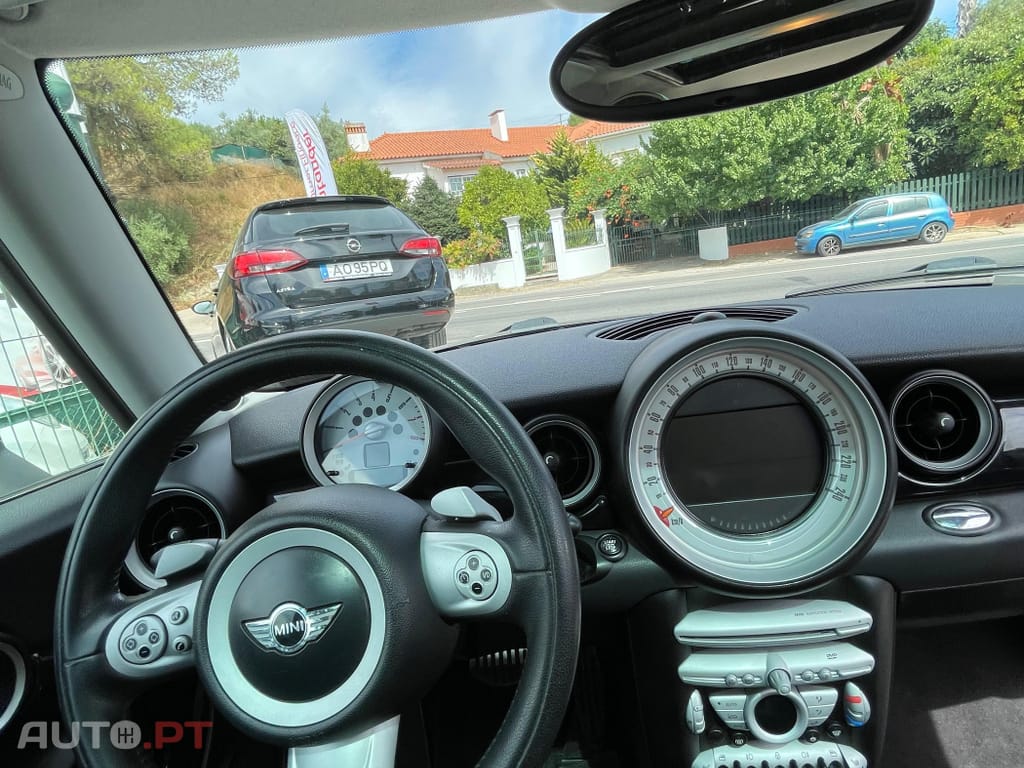 MINI Cooper Auto
