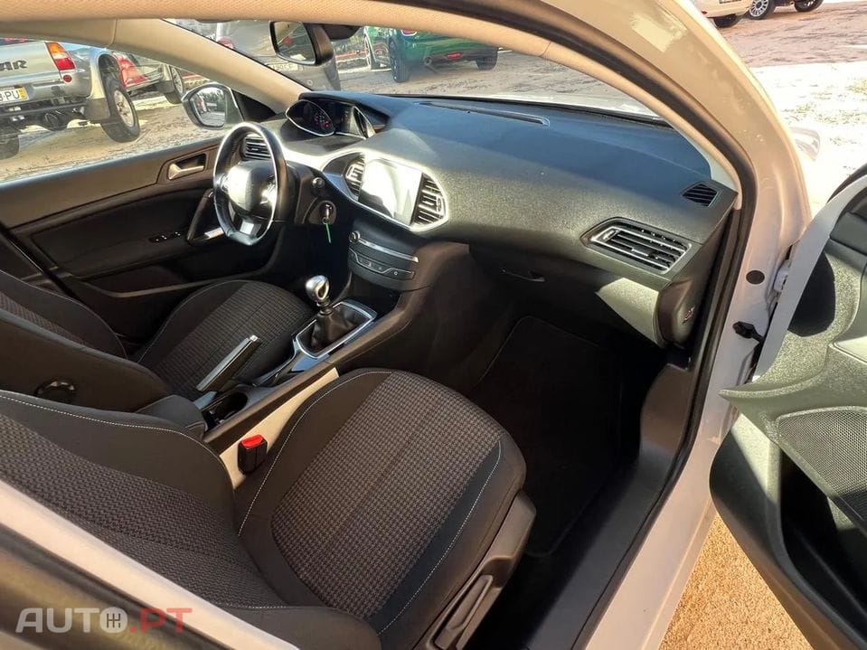 Peugeot 308 LOUNGE  S&S
