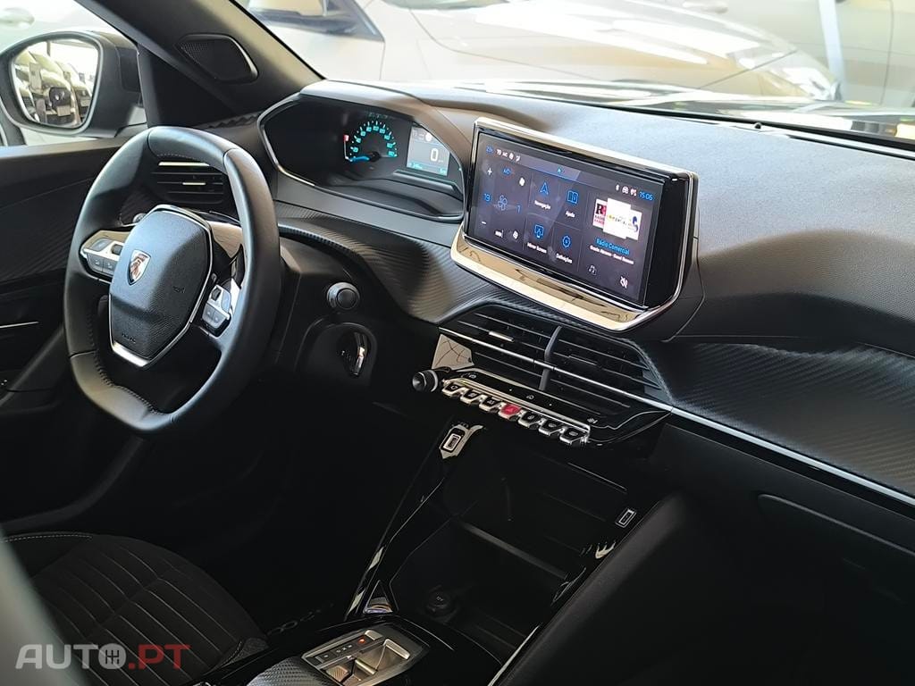 Peugeot E-2008 54 kWh Active