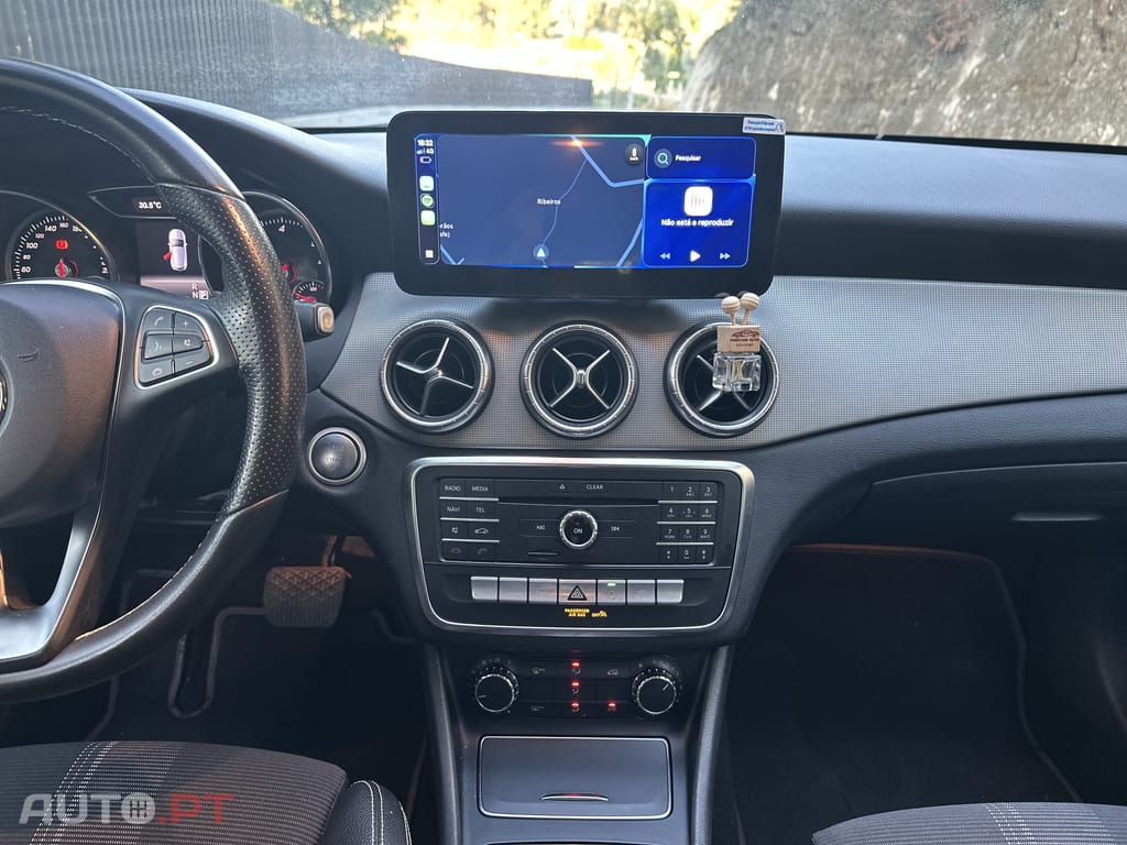 Mercedes-Benz CLA 200 d