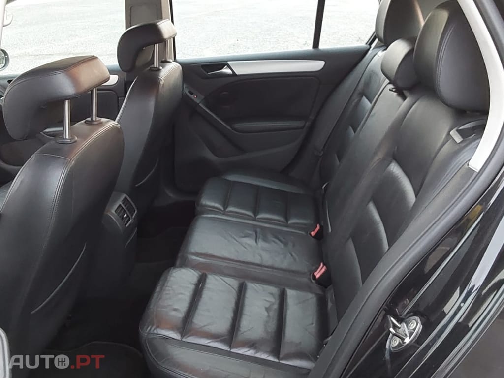 Volkswagen Golf 2.0 TDI Highline DSG