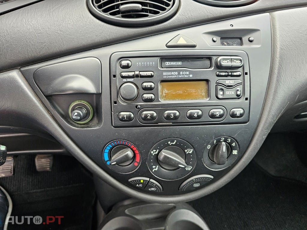 Ford Focus SW 1.4 Ambiente