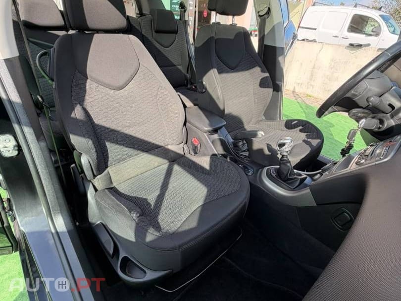 Peugeot 308 SW 1.6 HDi Executive CVM6