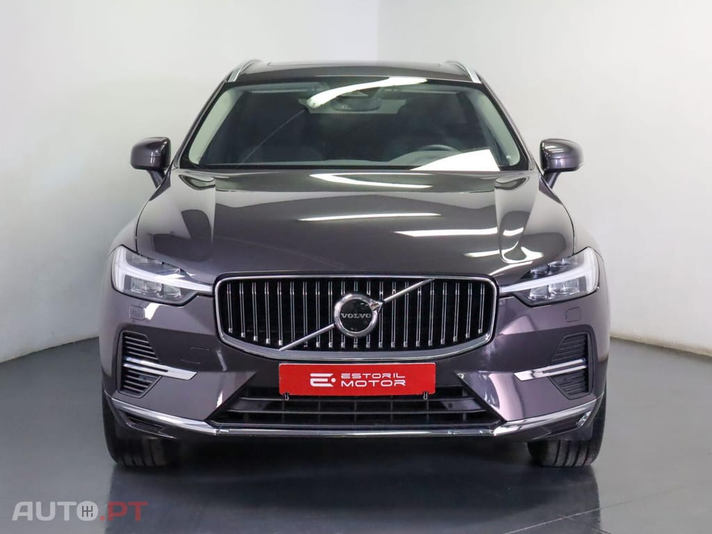 Volvo XC60 2.0 T6  AWD PHEV Core Auto