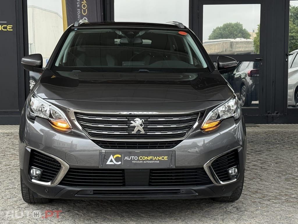 Peugeot 5008 1.2 PureTech Allure EAT8