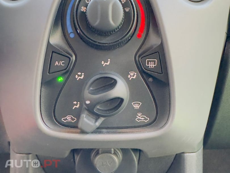Peugeot 108 1.0 VTi Allure
