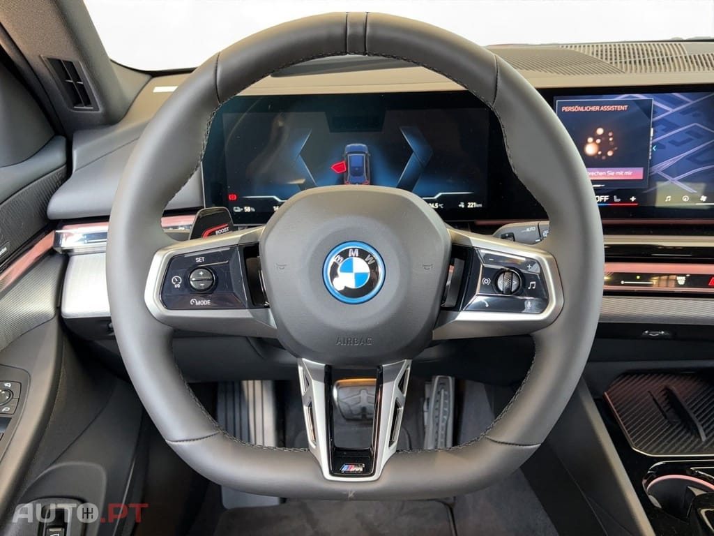 BMW i5 Touring eDrive40 Pack Desportivo M