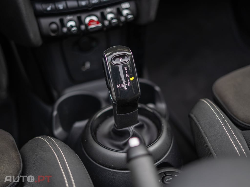 MINI Cabrio Cooper Premium Extra JCW Auto