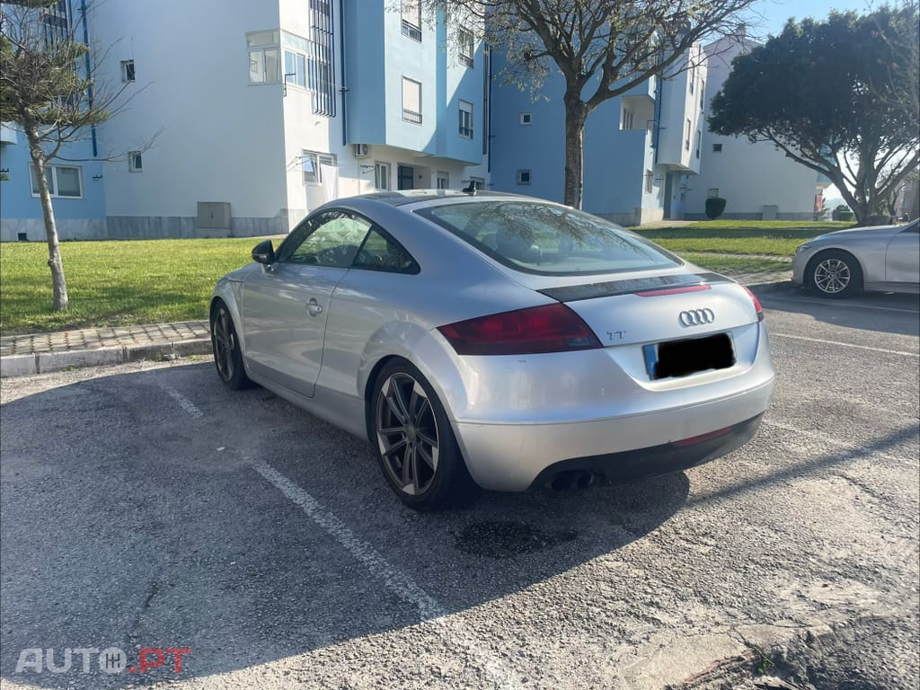 Audi TT 2.0 TFSI S-LINE