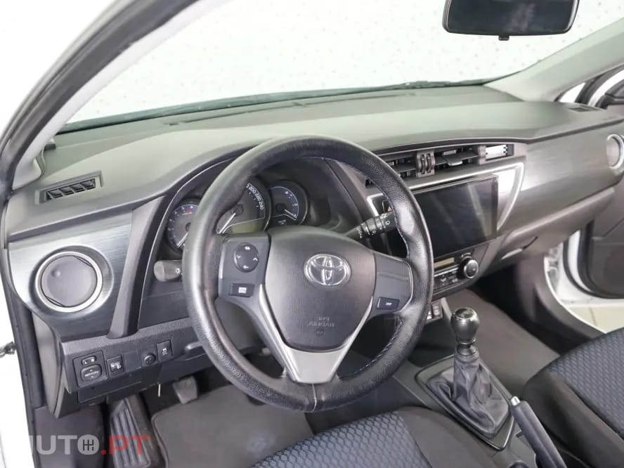 Toyota Auris 1.4 D-4D Comfort