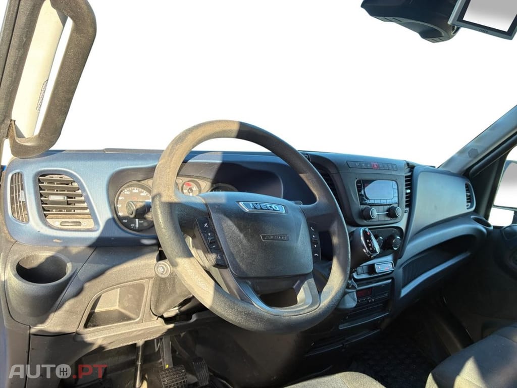 Iveco Daily 3.0 L5H3 65C18B20