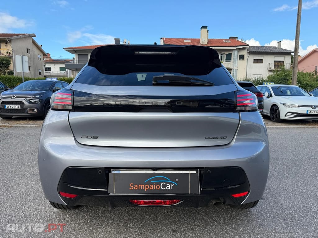 Peugeot 208 1.2 Hybrid Allure e-DCS6