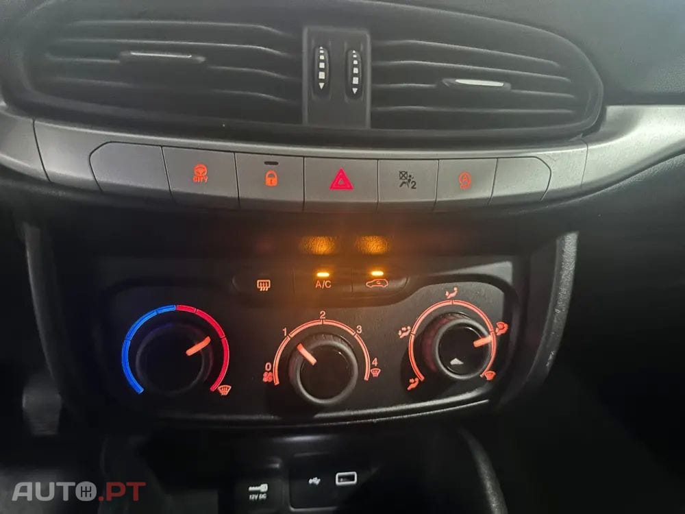 Fiat Tipo 1.3 .M-Jet Lounge