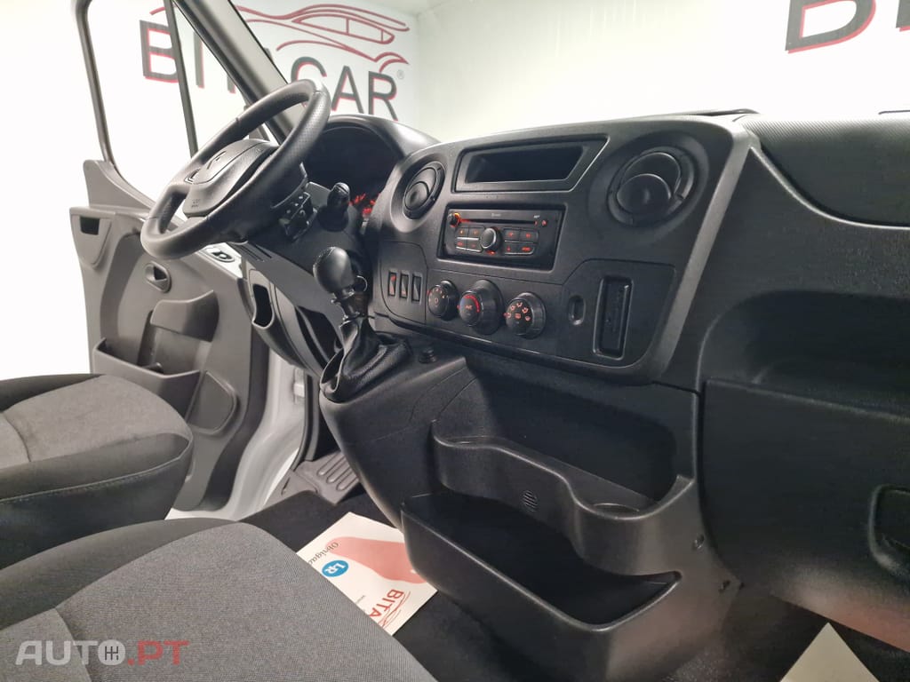 Renault Master L2H2 3.5T 2.3 DCI 130CV GPS CAM. TRASEIRA IVA DEDUTIVEL