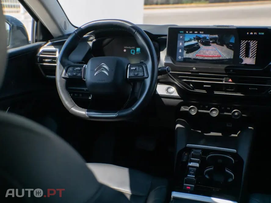 Citroen C5 X 1.6 Hybrid Plus e-EAT8