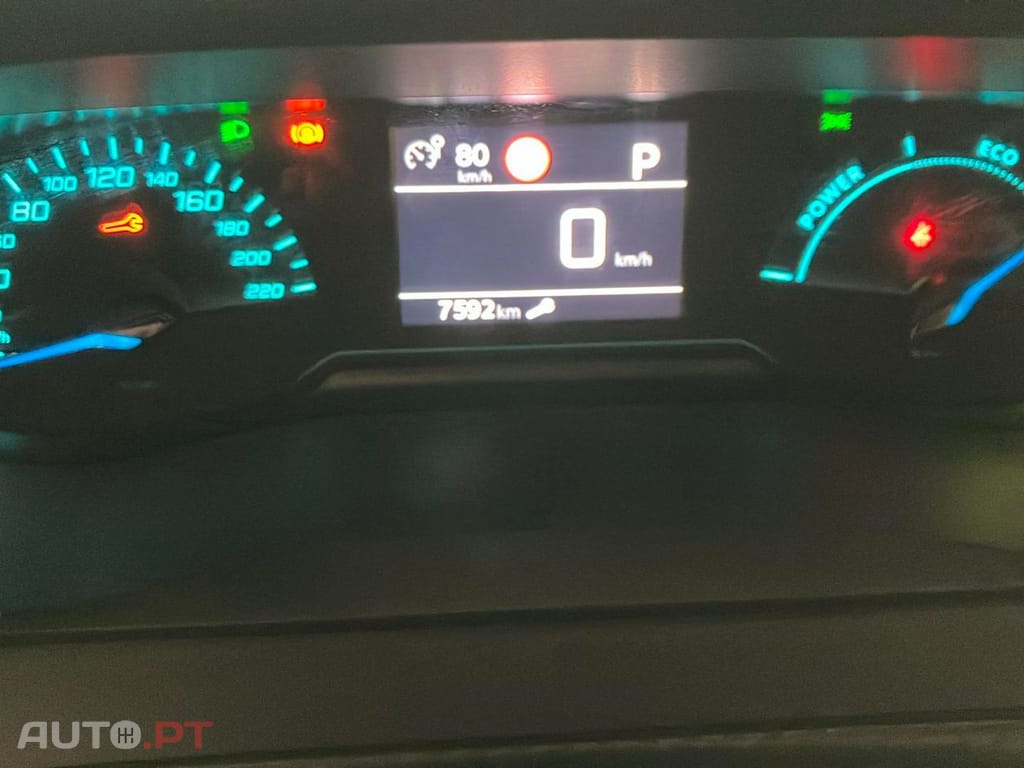 Peugeot 208 1.2 Hybrid Allure e-DCS6