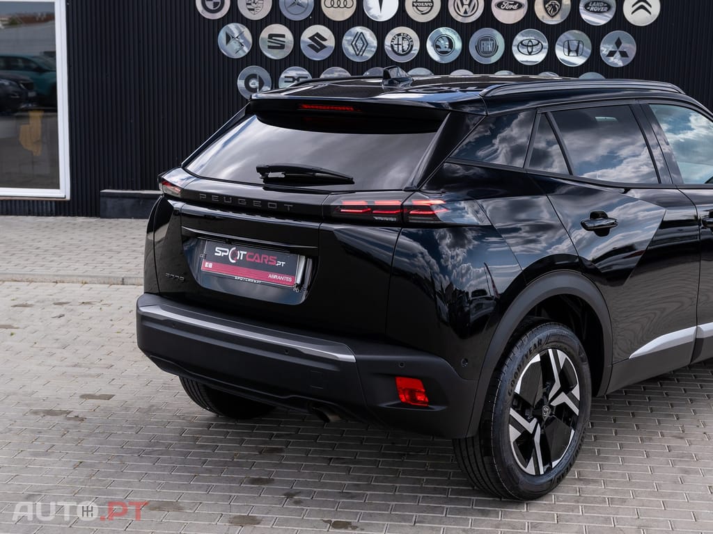 Peugeot 2008 1.2 PureTech Allure