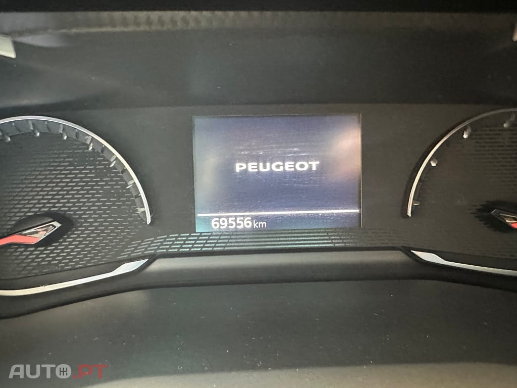 Peugeot 208 1.2 PureTech Active Pack