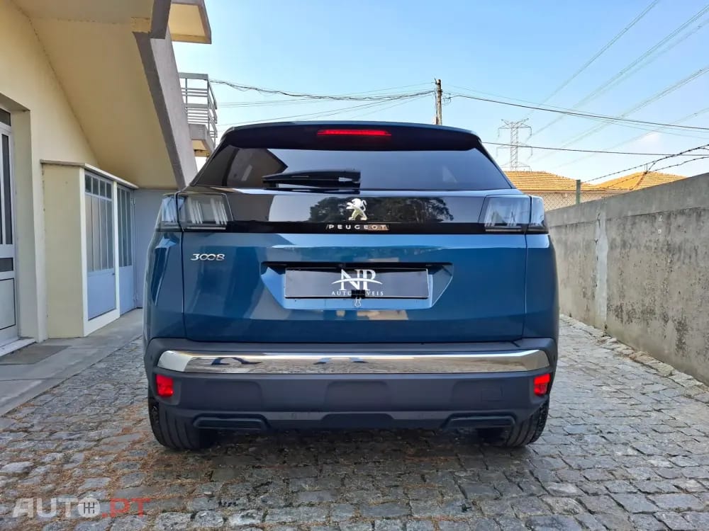 Peugeot 3008 1.5 BlueHDi Allure EAT8