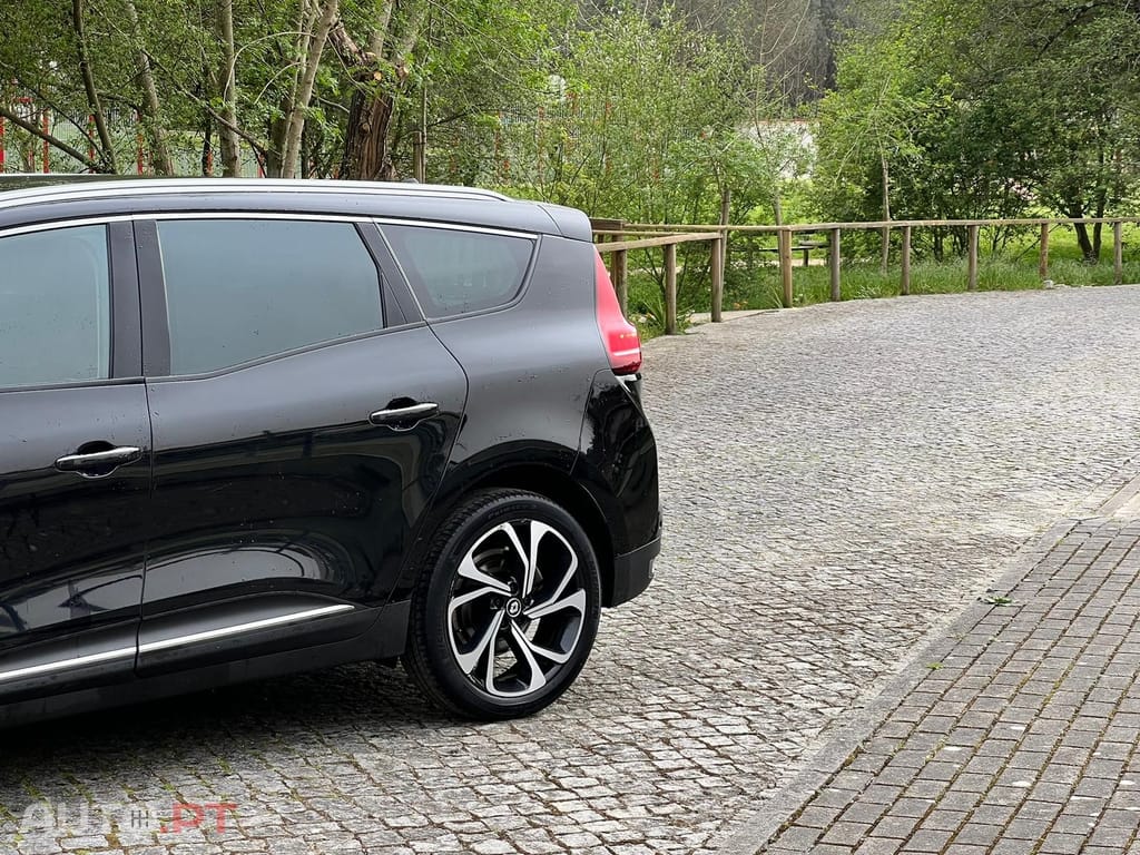 Renault Grand Scénic 1.5 dCi Bose Edition EDC SS