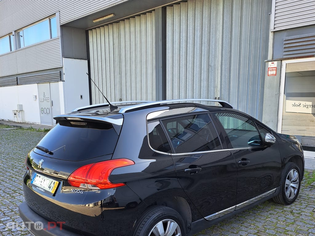 Peugeot 2008 ALLURE 1.6 HDI 75