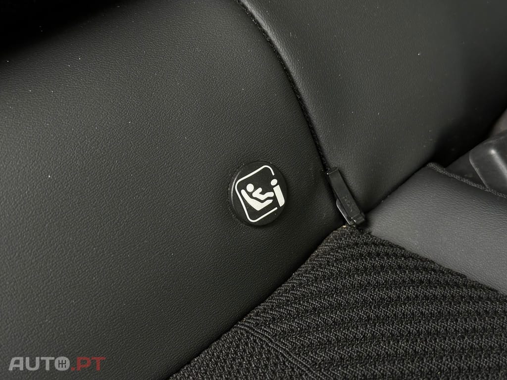 Peugeot 408 1.6 Hybrid GT e-EAT8