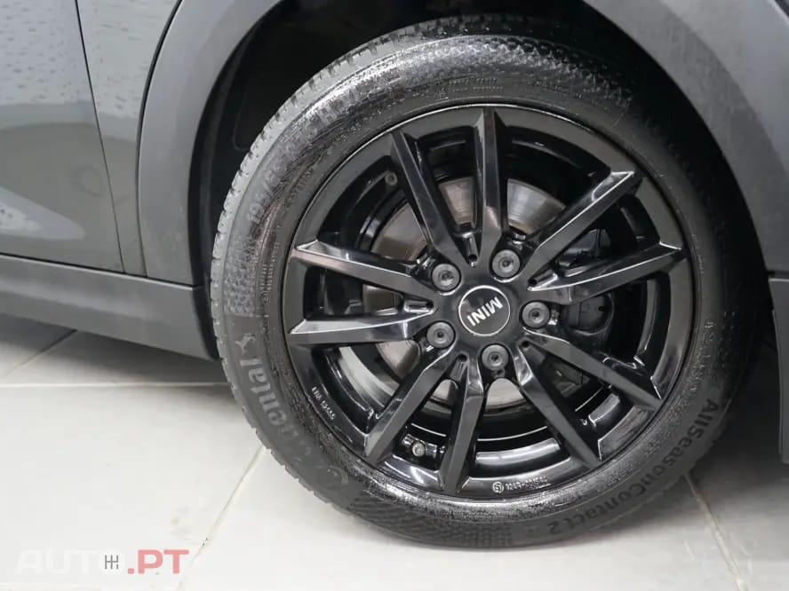 MINI Cooper One