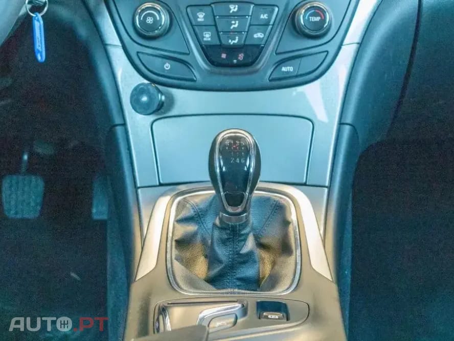 Opel Insignia 2.0 CDTi Cosmo S/S