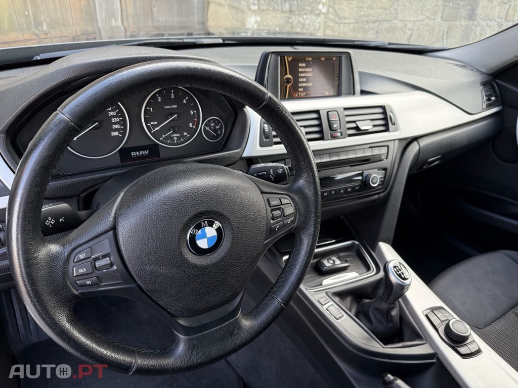 BMW 320 d Touring LifeStyle