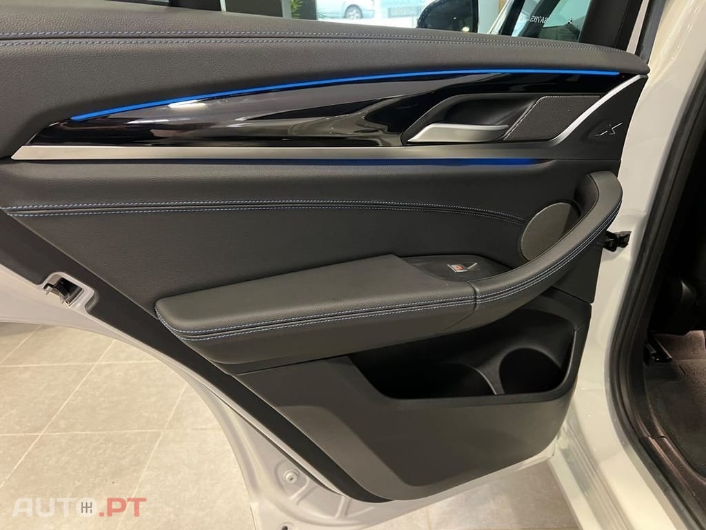 BMW iX3 M Sport Impressive