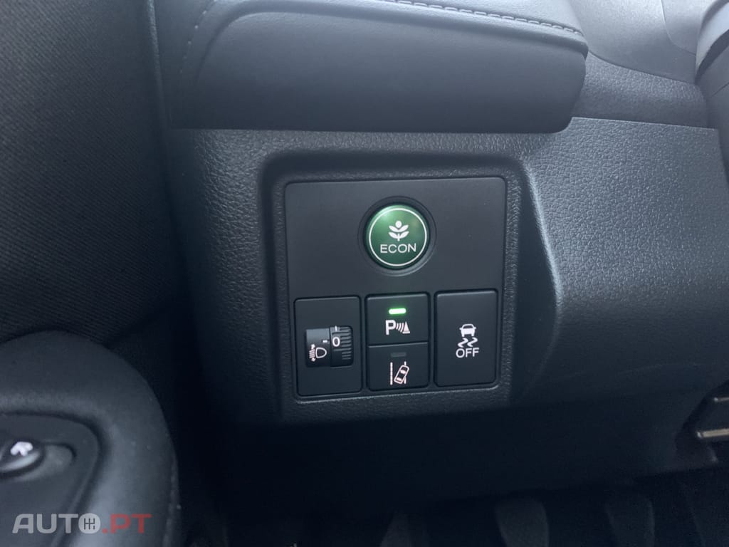 Honda HR-V 1.6 i-DTEC Elegance + Connect Navi