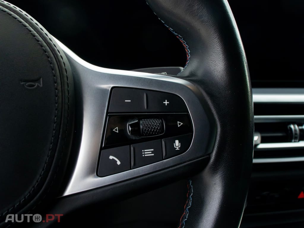 BMW i4 M50 Pack Desportivo M Pro