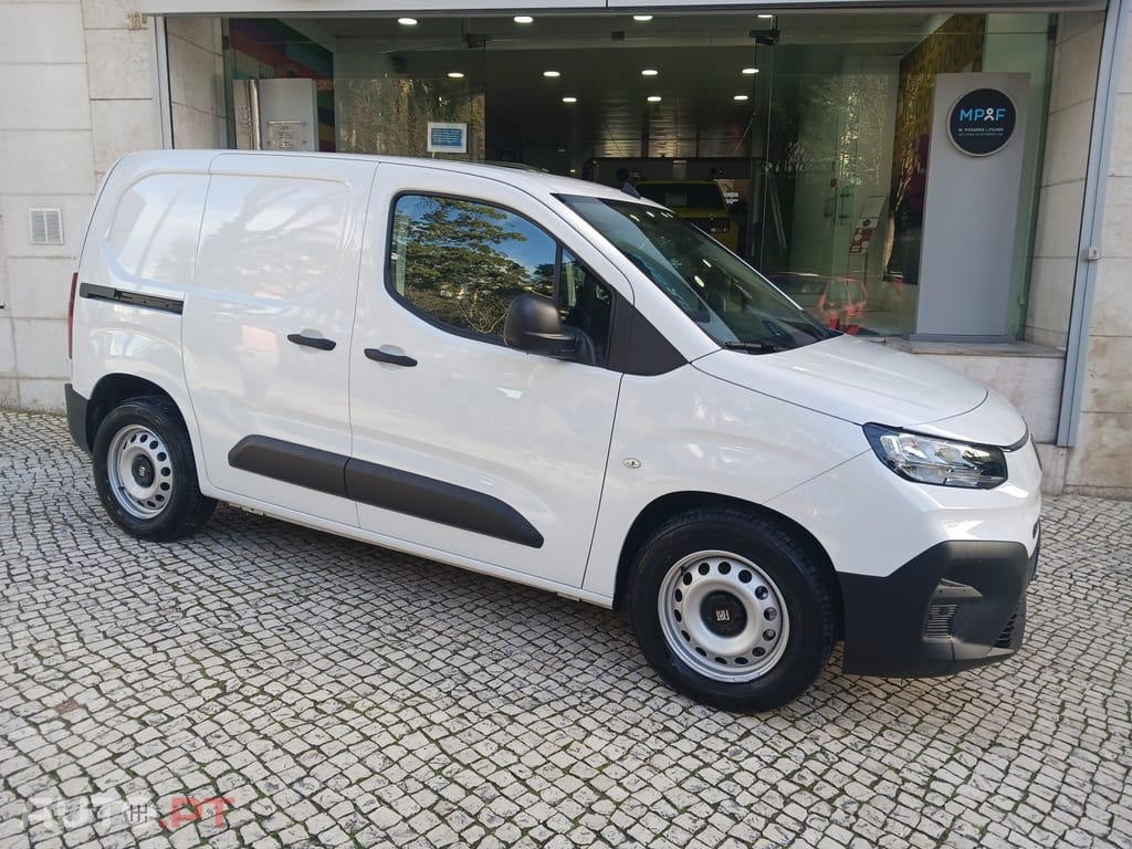 Fiat Doblo VAN L1 136 CV 110KW - BAT 50 KWH