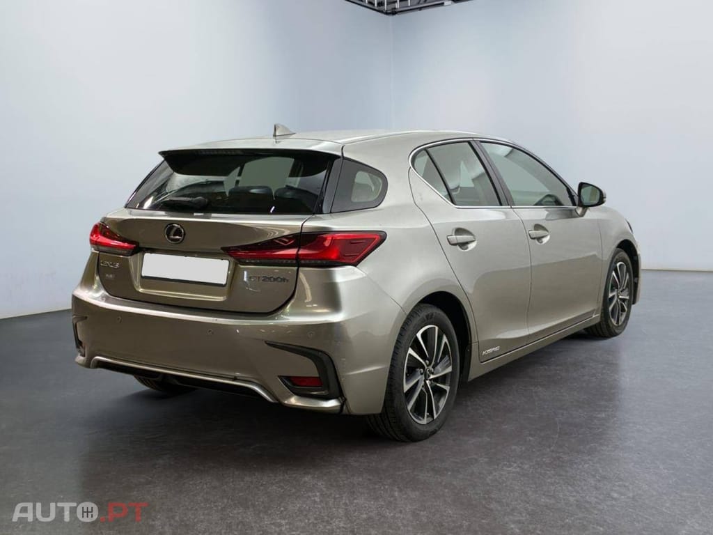 Lexus CT Business Pack