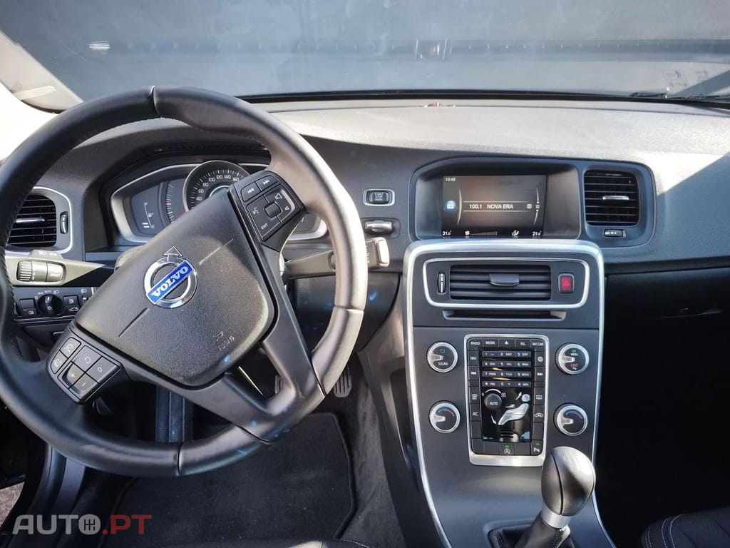 Volvo V60 1.6 D2 Momentum Eco