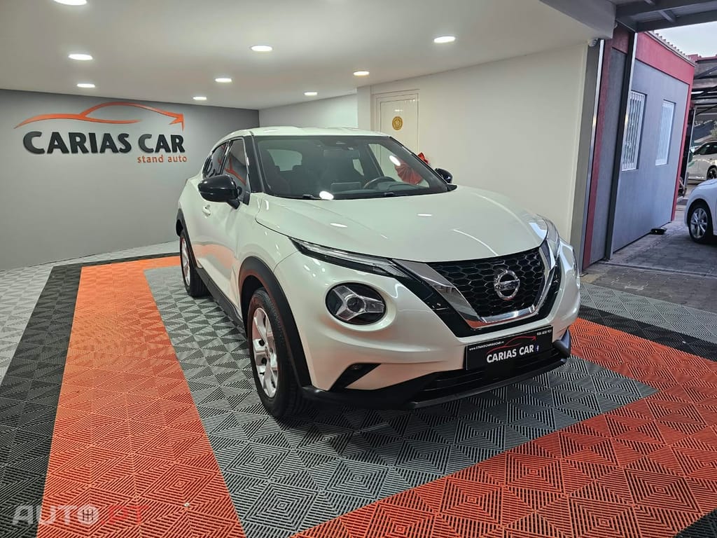 Nissan Juke 1.0 DIG-T N-Connecta