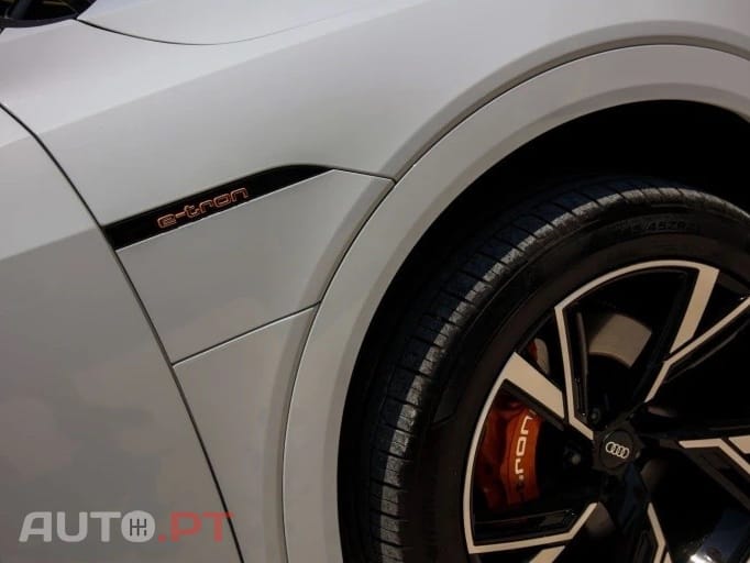 Audi E-Tron 50 quattro S line